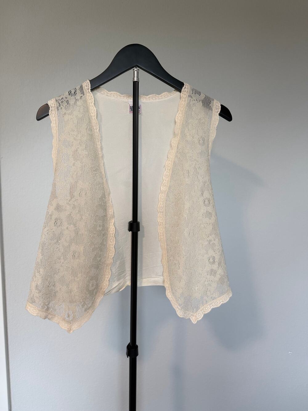 Vintage Cream Floral Lace Open Front Vest Boho Fairy Whimsygoth Y2K